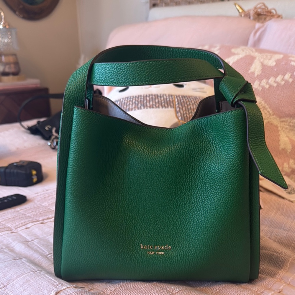 Kate Spade Green Shoulder Bag with Structured Design